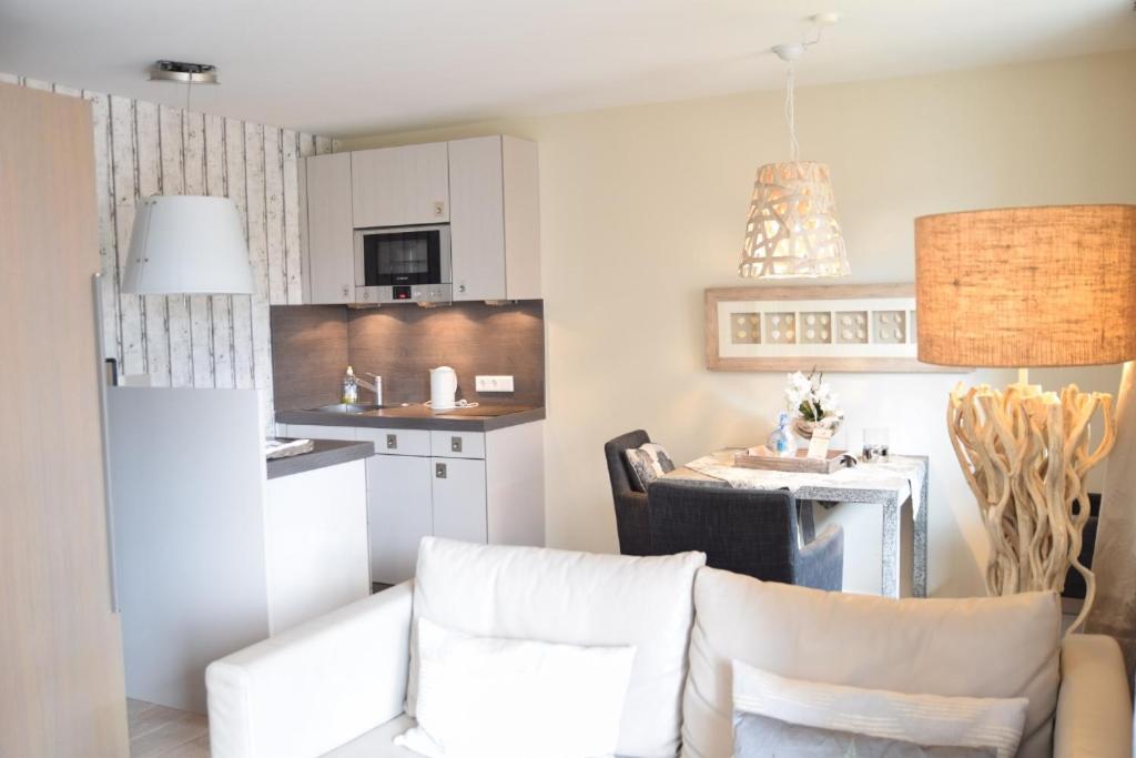 Berthin-bleeg-str. 1, W4, Esprit 3 Apartment *